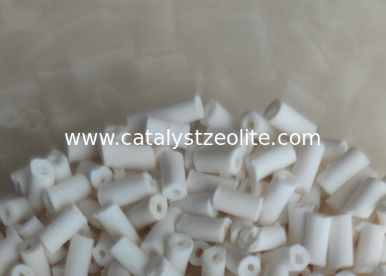 Raschig Halka Şekli Gama Katalizörü Taşıyıcı Halkalar 3.2mm 4.8mm 6.4mm Alümina Taşıyıcı Halka